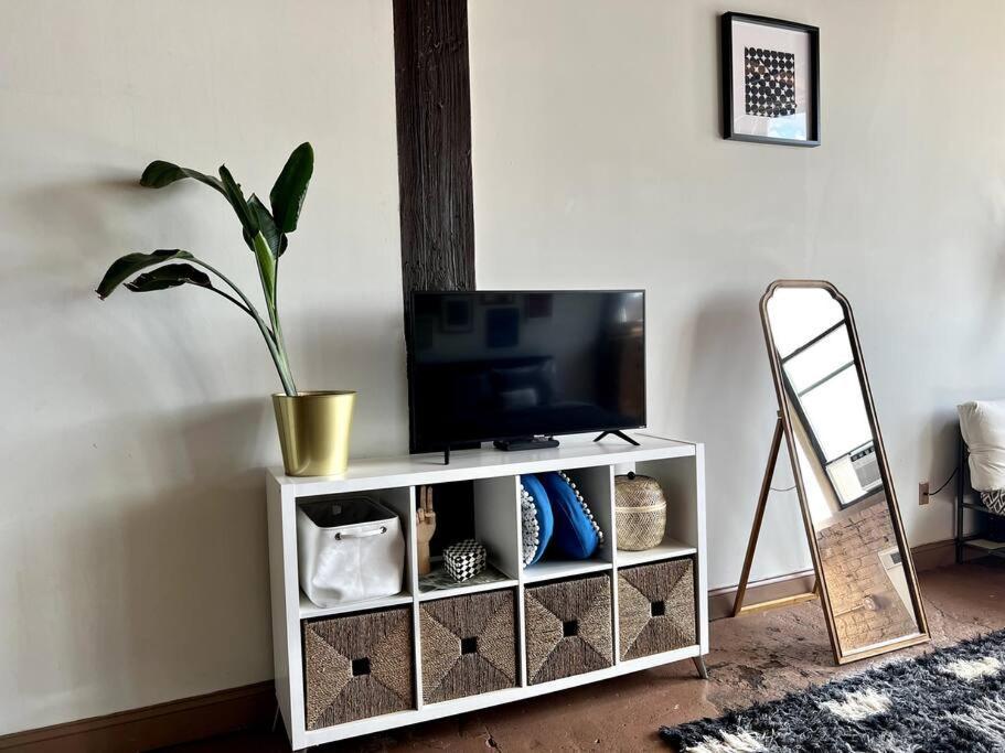 420 Friendly Boho Loft Downtown King Suite Free Parking 底特律 外观 照片